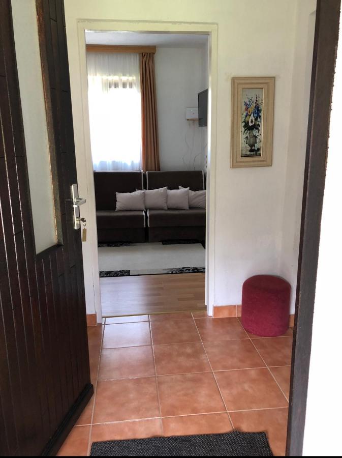 Apartman Jezerce 71 Daire Dış mekan fotoğraf