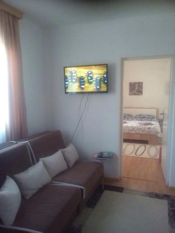 Apartman Jezerce 71 Daire Dış mekan fotoğraf