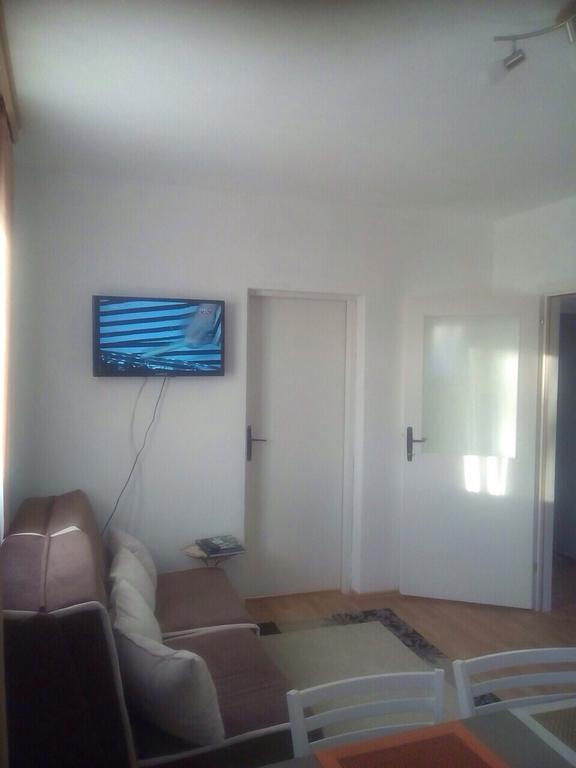 Apartman Jezerce 71 Daire Dış mekan fotoğraf