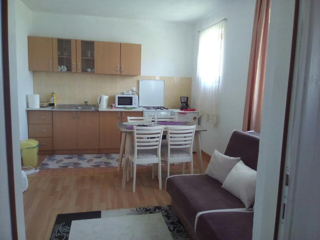 Apartman Jezerce 71 Daire Dış mekan fotoğraf