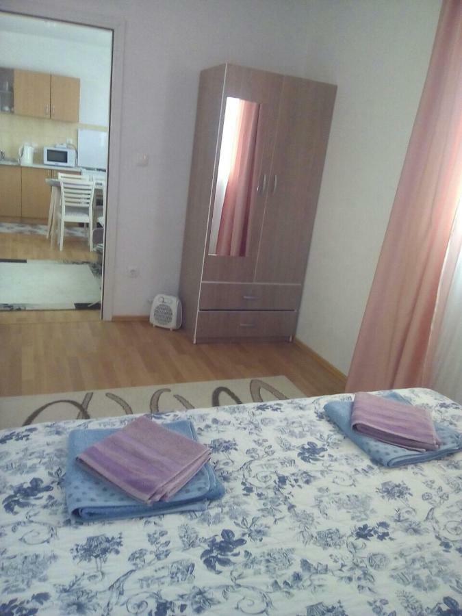 Apartman Jezerce 71 Daire Dış mekan fotoğraf