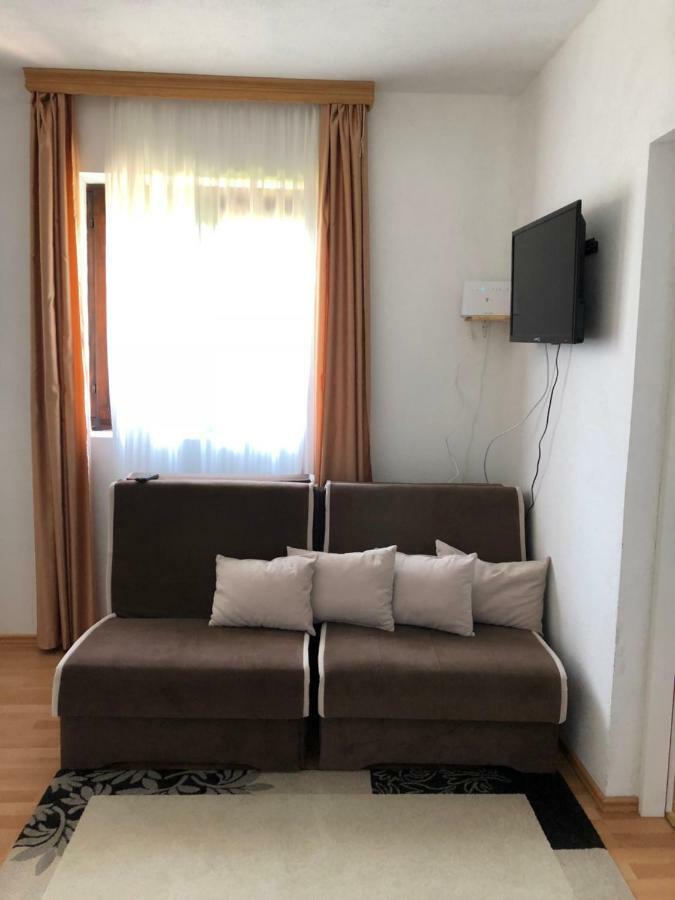 Apartman Jezerce 71 Daire Dış mekan fotoğraf